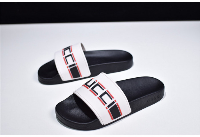 GUCC SANDALS