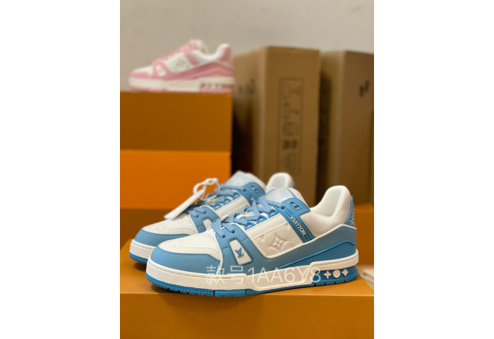 LV Trainer Sneaker