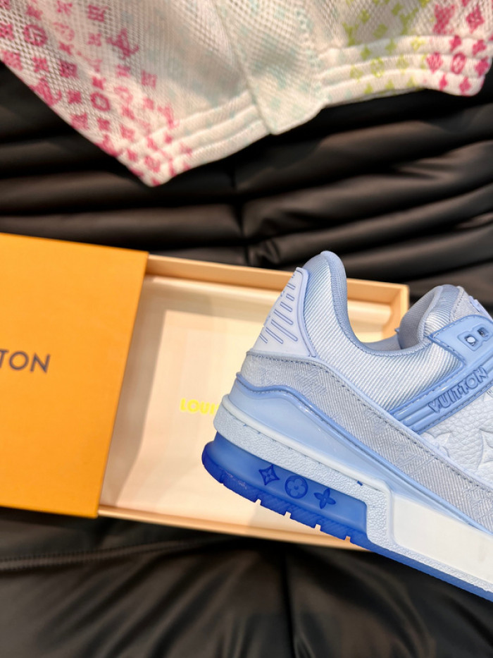 LV Trainer Sneaker
