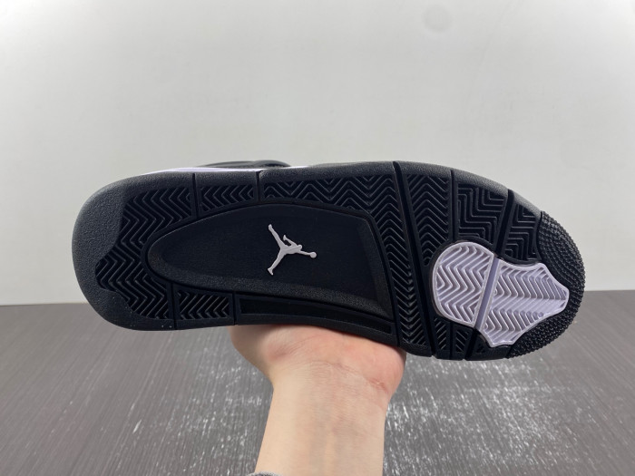 AIR JORDAN 4 RETRO WHITE THUNDER  FQ8135-001