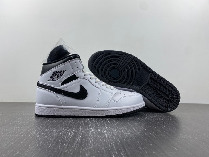 Air Jordan 1 Mid  DQ8426-132