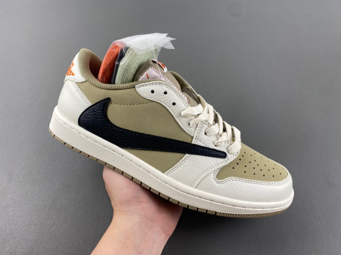 JORDAN 1 RETRO LOW OG SP TRAVIS SCOTT   DZ137-701