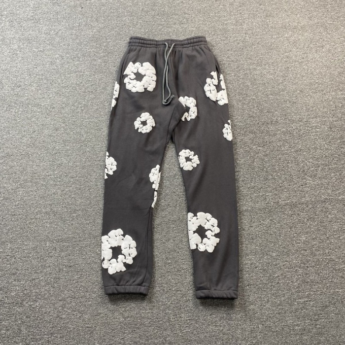 Denim Te*rs Pants