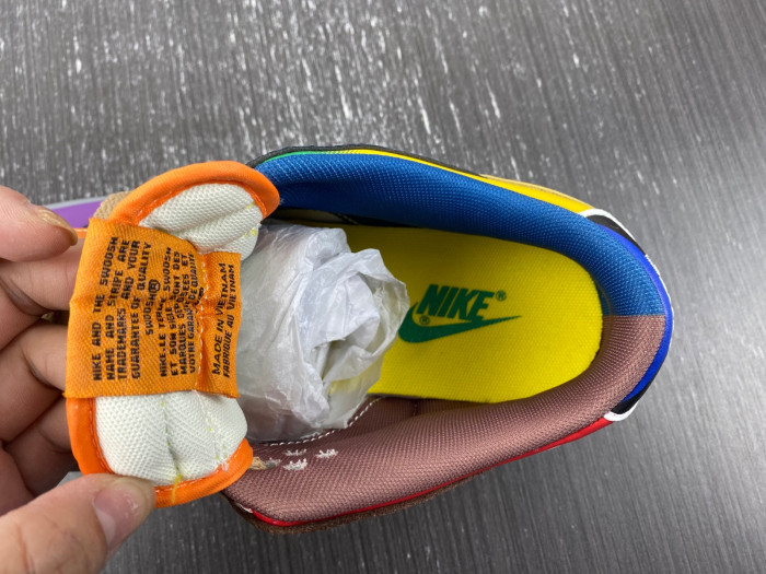 Nike SB Dunk Low Mario DH0952-100