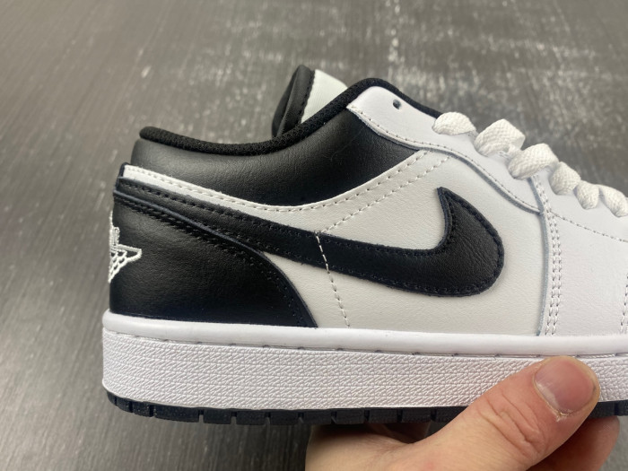 Air Jordan 1 Low white and black 553558-132