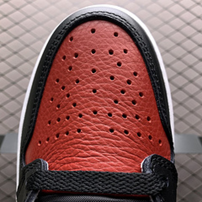 Jordan 1 Retro High 