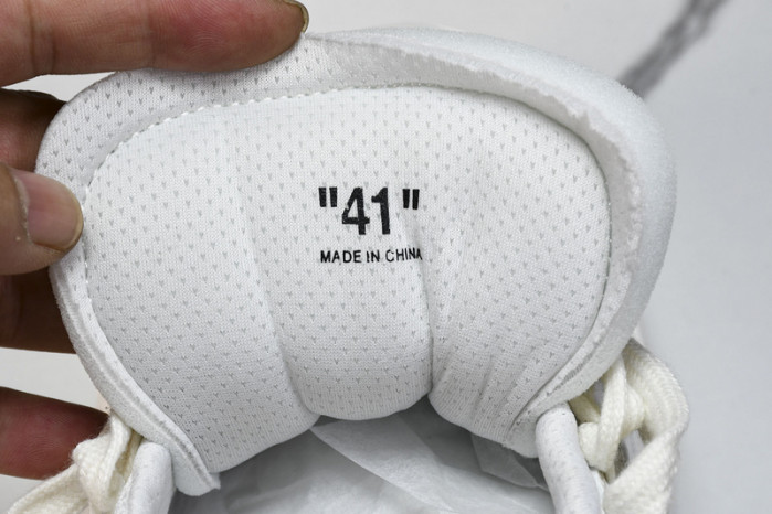 OFF-WHITE Odsy-1000