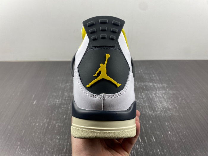 Jordan 4 Retro Vivid Sulfur AQ9129-101
