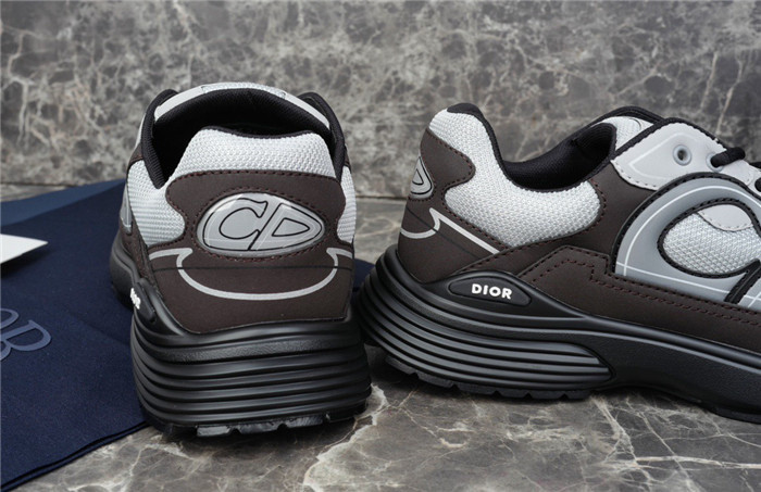 D*or b30 sneaker