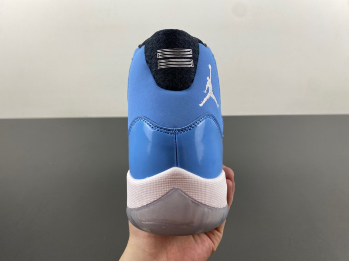 Jordan Ultimate Gift of Flight  717602-900