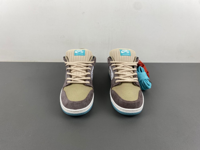 Nike SB Dunk Low Big Money Savings FZ3129-200