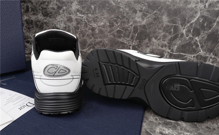 D*or b30 sneaker