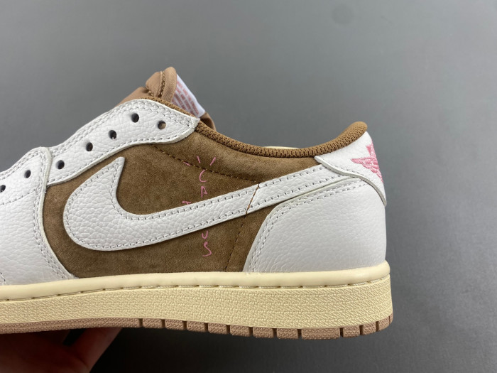 Jordan 1 Retro Low OG SP Travis Scott  DM7866-106