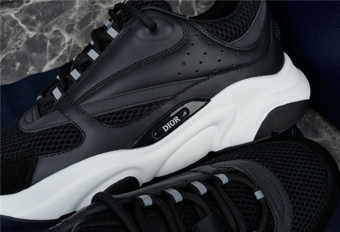 D*or b22 sneakers