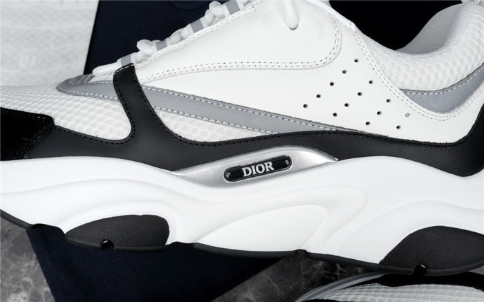 D*or b22 sneakers