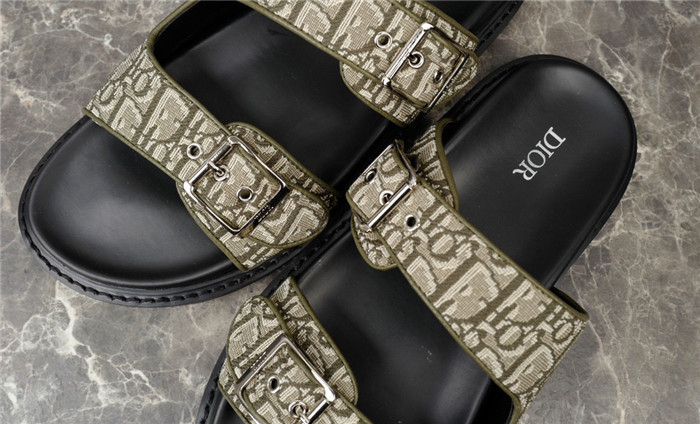 D*or aqua sandal