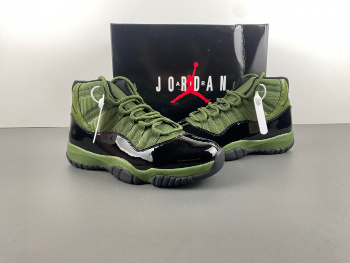 Jordan 11 Retro Military Green  CT8012-300