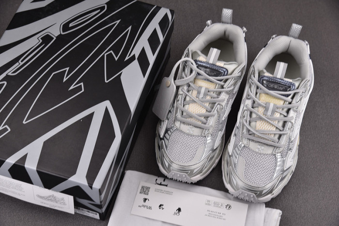 OFF-WHITE Be Right Back