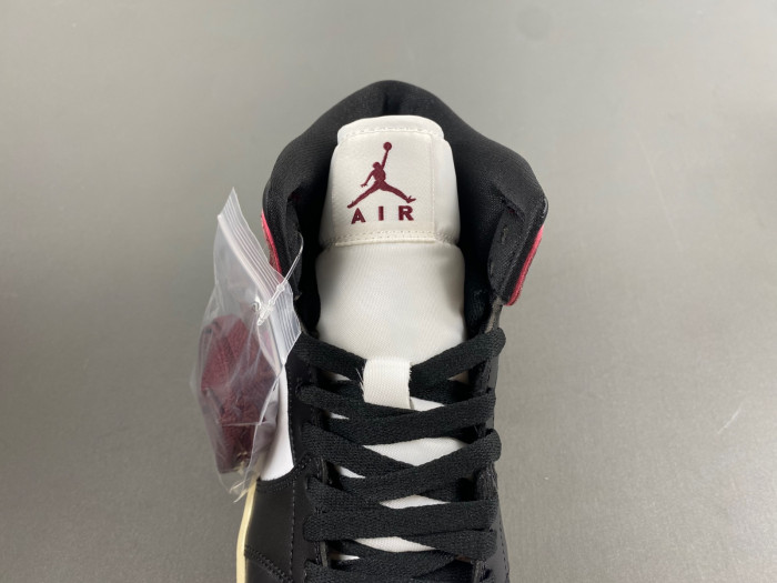 Air Jordan 1 High OG Black Red FQ7818-101