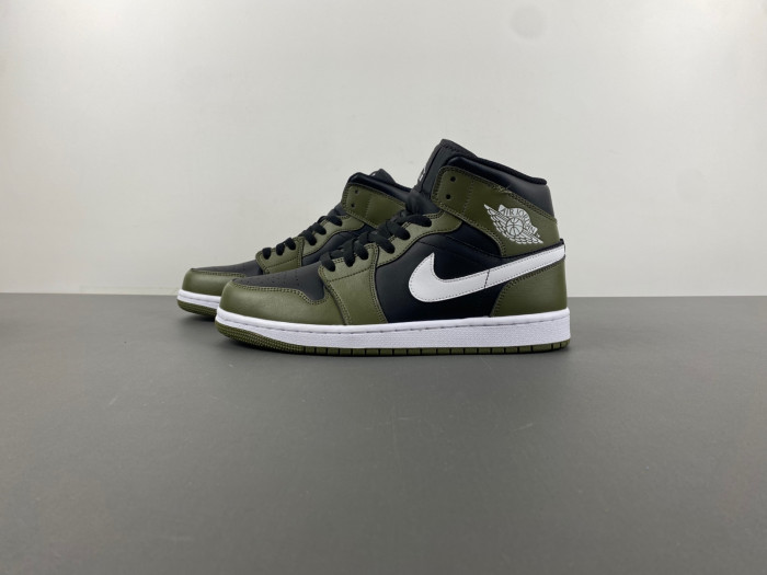 JORDAN 1 mid  BQ8426-092