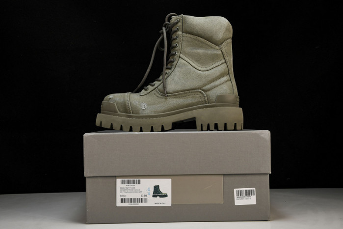 Ba*len*cia*ga boots