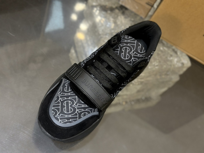 B**rry-vintage sneaker