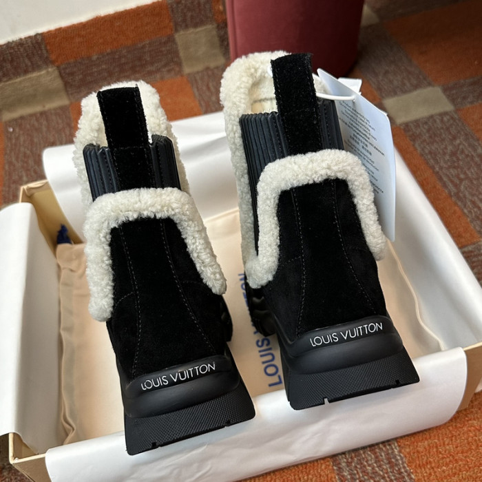 LV BOOTS