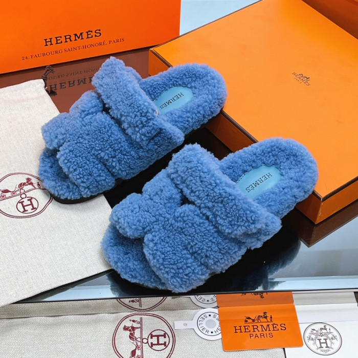 H**mes winter sandals