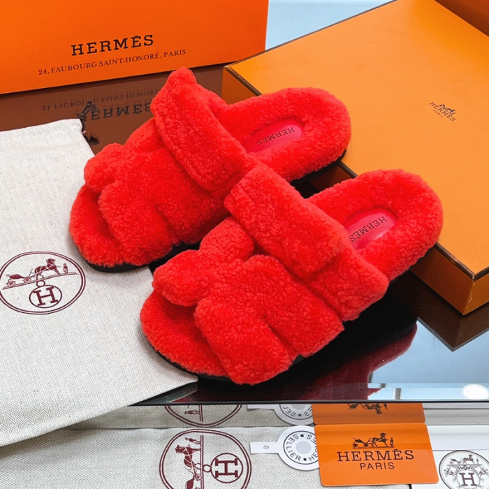 H**mes winter sandals