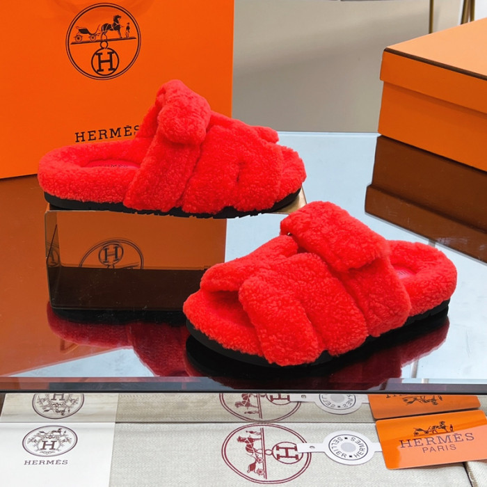 H**mes winter sandals