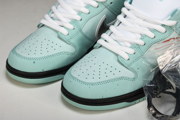 nike sb dunk low T*f*ny green bv1310-402