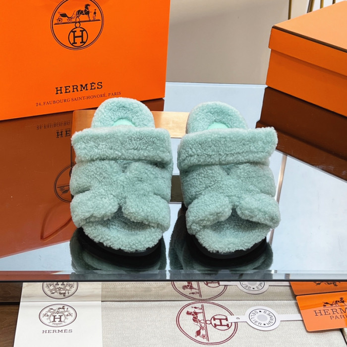 H**mes winter sandals
