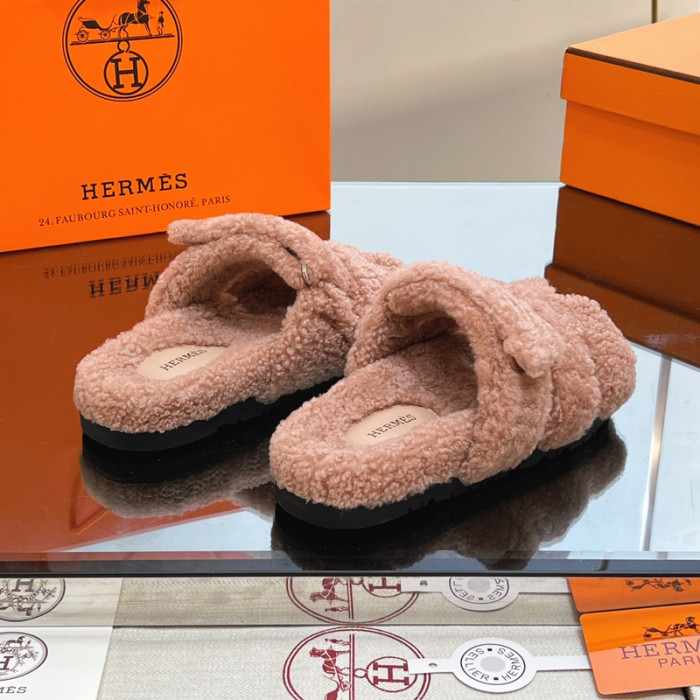 H**mes winter sandals