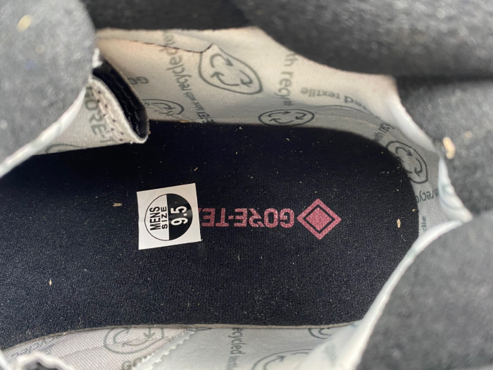 Jordan 5 Retro Gore-Tex Off-Noir DR0092-001