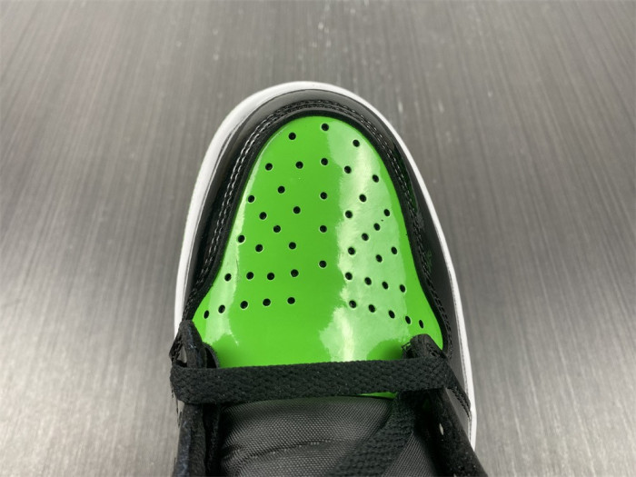 Air Jordan 1 Retr o OG green 555088-030