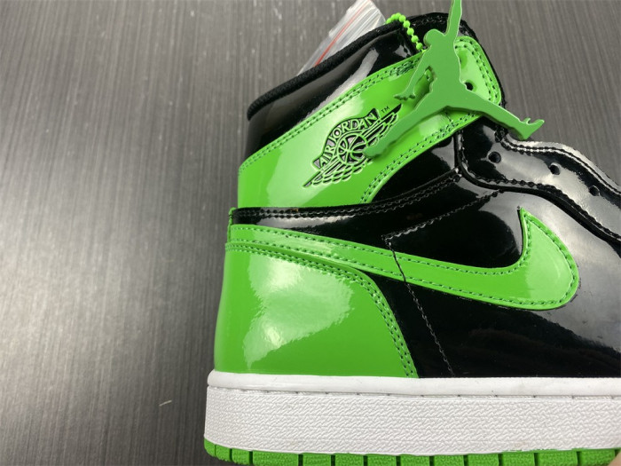 Air Jordan 1 Retr o OG green 555088-030