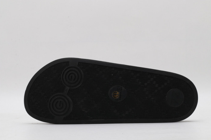 GUCC SANDALS