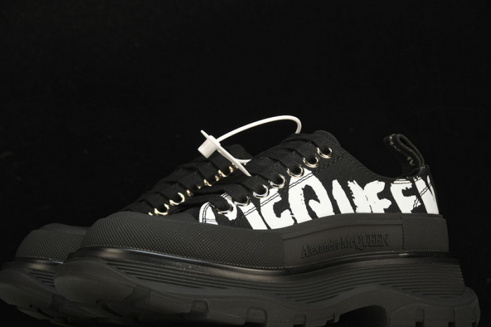 MQ Sneakers