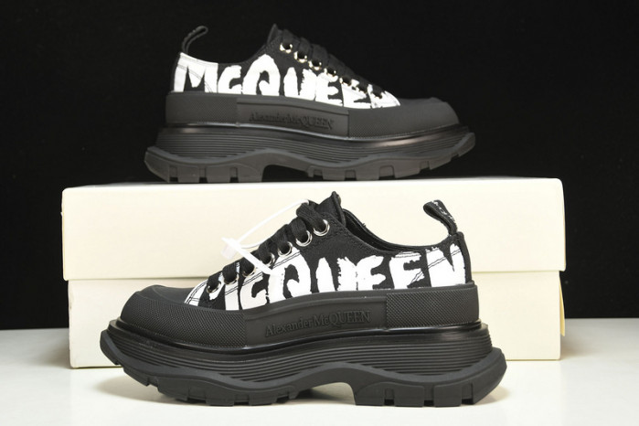 MQ Sneakers