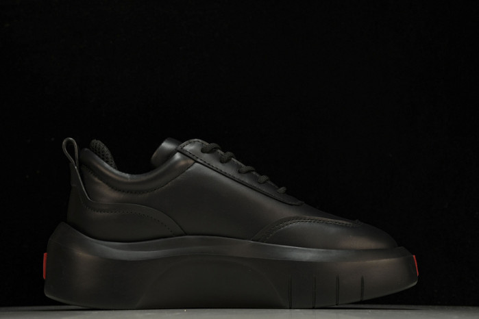 Pra*a designer shoes