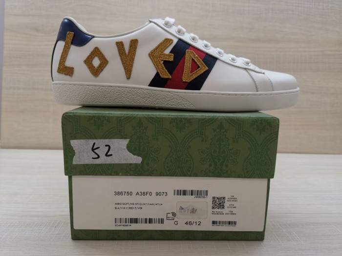 G*u*i sneaker