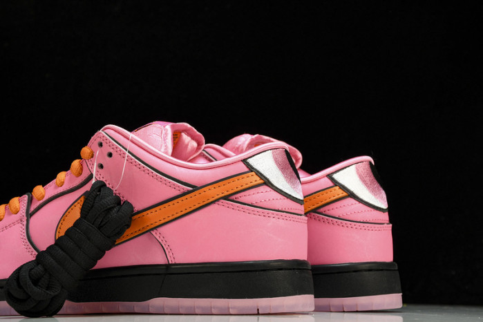 The Powerpuff Girls x Nk SB Dunk Low FZ8319-600