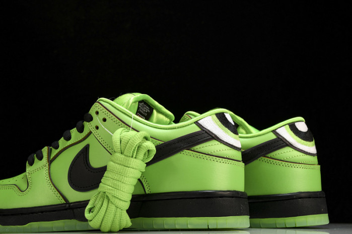 The Powerpuff Girls x Nk SB Dunk Low FZ8319-300