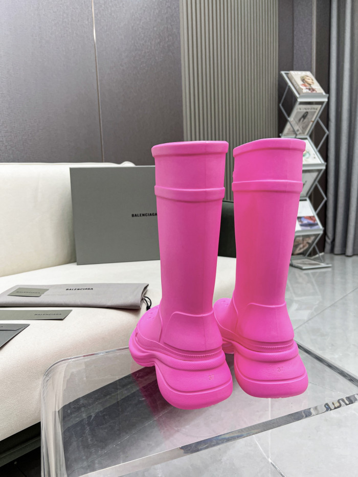 ba*len*cia*ga x Cr*0*s boot pink (w)