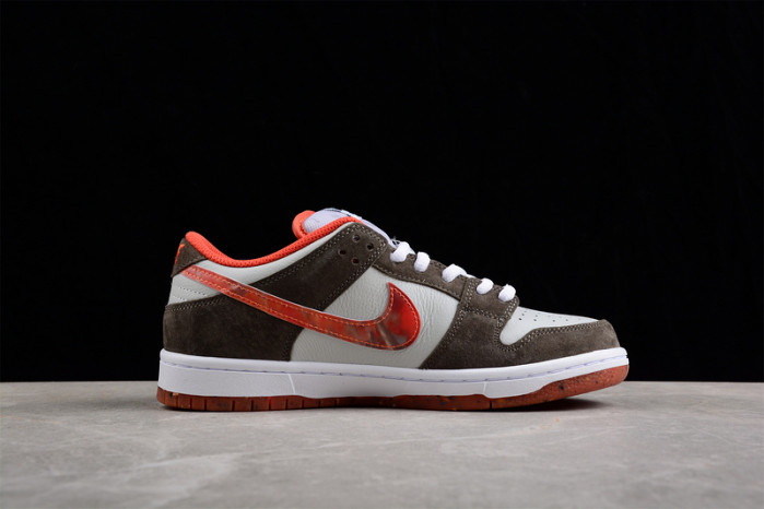 Crushed D.C. x Nike SB Dunk Low DH7782 001