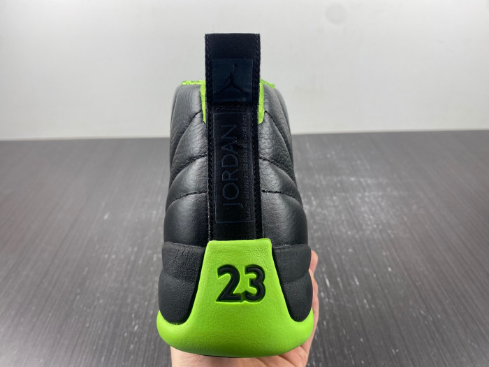 Jordan 12 BLACK/GREEN FLIGHT DOF