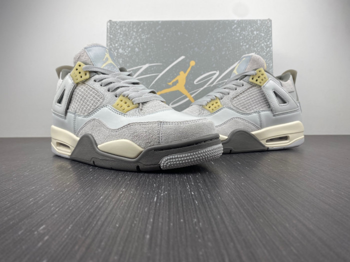 Jordan 4 Retro SE Craft Photon Dust DV3742-021