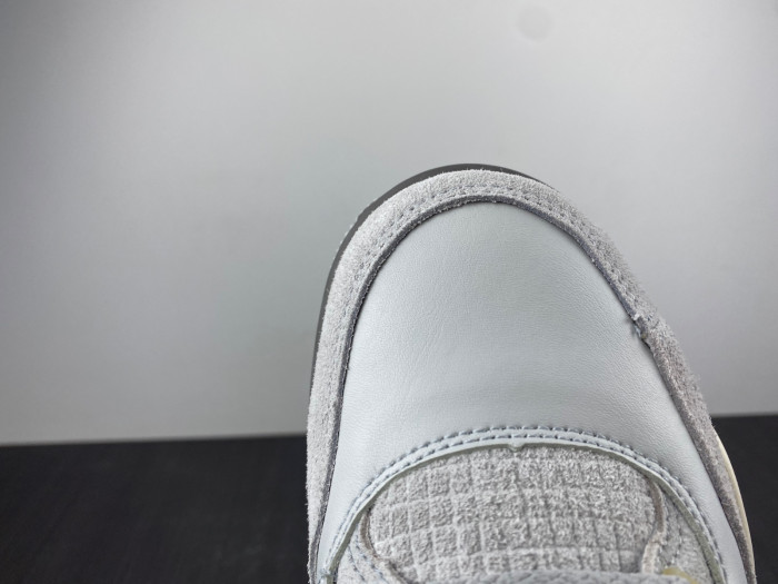 Jordan 4 Retro SE Craft Photon Dust DV3742-021