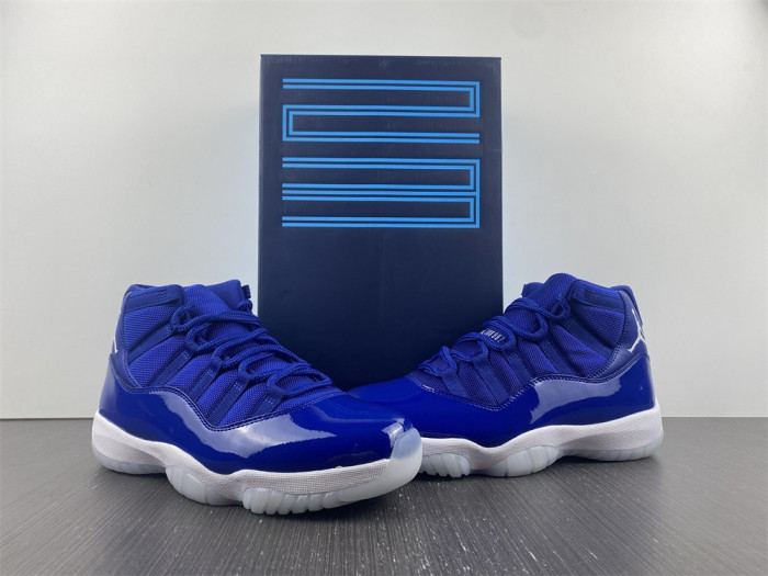 Air Jordan 11 Retro Low
