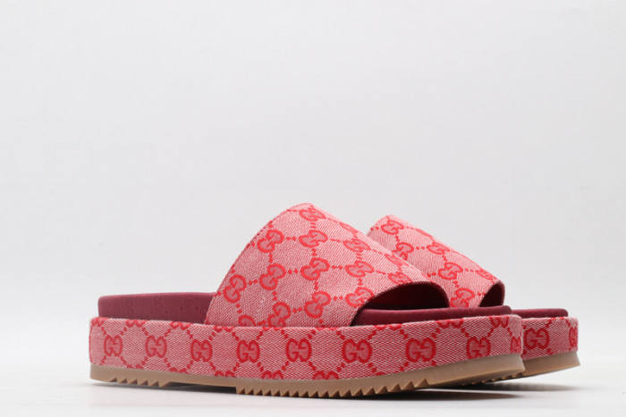 GUCC SANDALS
